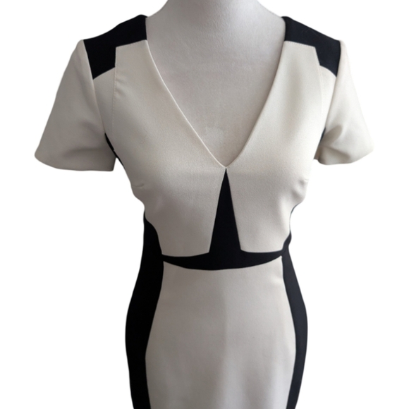 Karen Millen Colorblock Dress | Cream & Black | Size US 6 | Bodycon - Picture 4 of 10